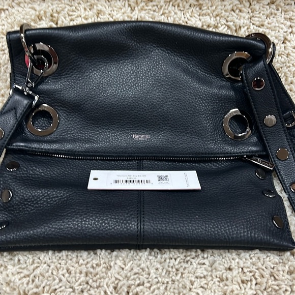 Hammitt Montana rev large in black. - Picture 1 of 4